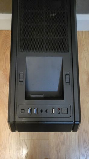 2 PC Cases and motherboard Z390 Designare