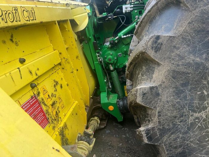 2010 Zurn 460 Proficut Header