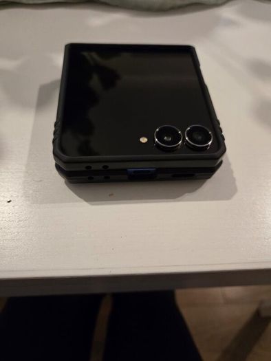 Samsung Z Flip 7 Unlocked