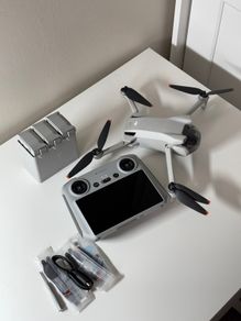 Drone DJI Mini 3 Fly More Combo