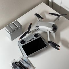 Drone DJI Mini 3 Fly More Combo