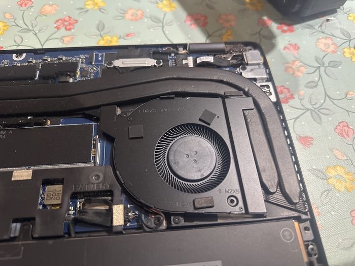 Dell Precision 3541 for spares