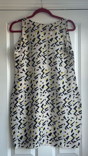 Diane Von Furstenberg silk dress - sz 10/12