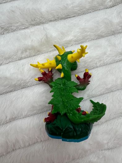 Skylanders Spyros Adventure Camo Activision Used Please see pictures