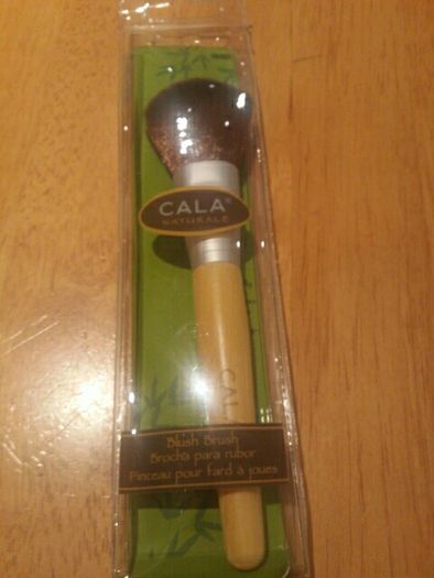 Cala Blush Brush