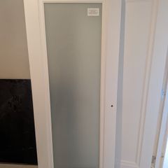Bargain! Door: White Primed Carrick 1P With Frosted Glass