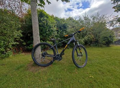 cube aim race mountain bike