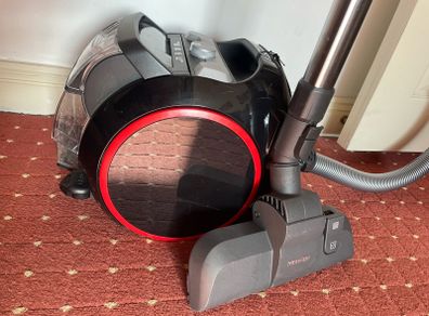 Miele CX1