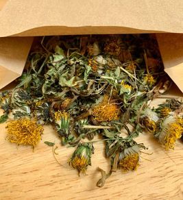 Dandelion Forage Snack Pack (100g)