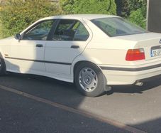 BMW 3-Series 1992