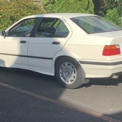 BMW 3-Series 1992