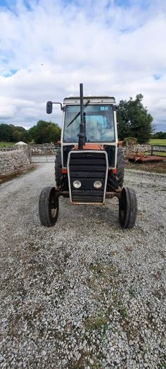 Massey Ferguson 675