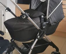 Silvercross wayfarer buggy and bassinet