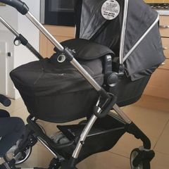 Silvercross wayfarer buggy and bassinet