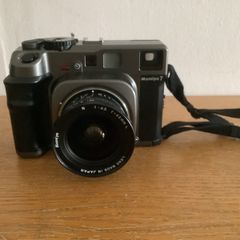 Mamiya 7 Rangefinder, 43mm f4.5 lens, recently serviced