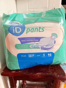 ID adult pants size small