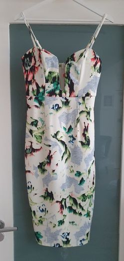 Blossom floral plunge dress Sz 12