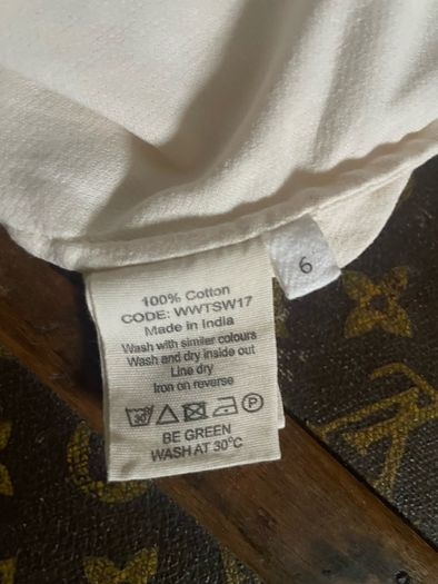 Toast blouse