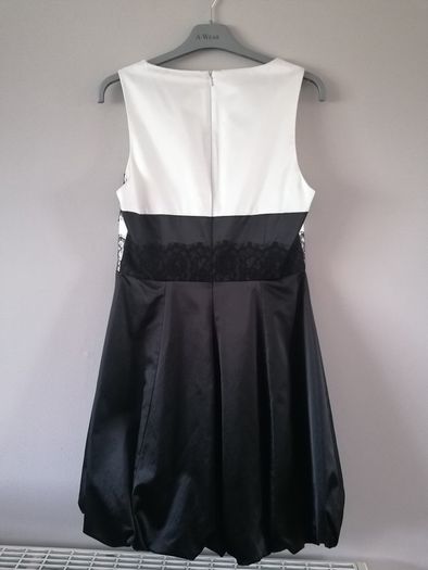 Karen Millen black and white occasion dress Size 12/14