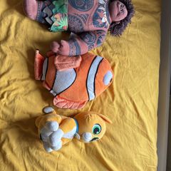 3 Disney store teddies