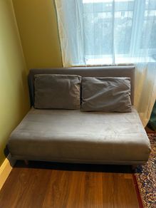 sofa bed (office / guest room)