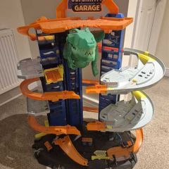 Hotwheels Ultimate Garage