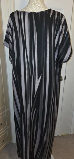 Emery Rose 3XL Black & Grey Abstract Stripe Maxi Kaftan Dress New With Tags