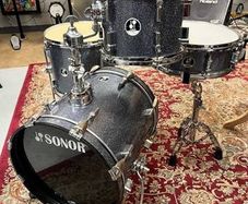 Sonor Safari 4 piece kit