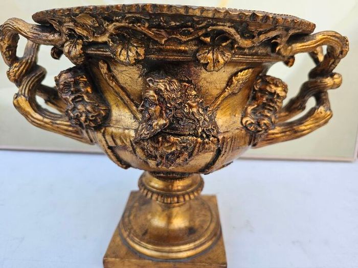 Warwick Vase