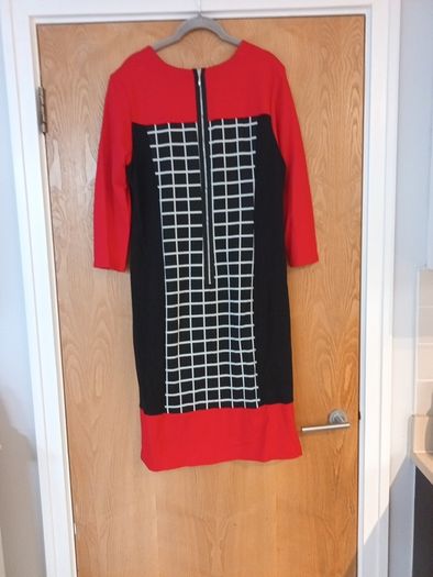 Avalon Red Dress. S.16.