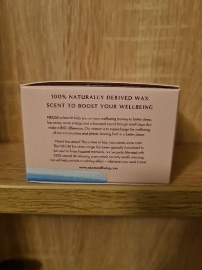 NEOM Wellbeing London. Real Luxury Scented Candle (Travel) RRP 23,00.