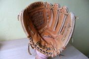 Old Rawlings Baseball Glove