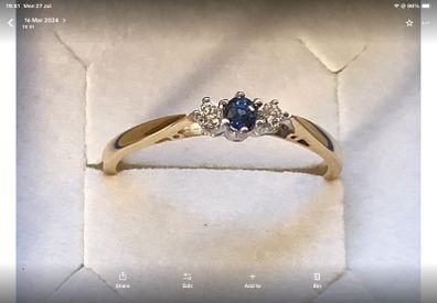 New 18ct Soiid Gold Sapphire And Diamond Ring