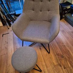 Turio Chair & foot stool