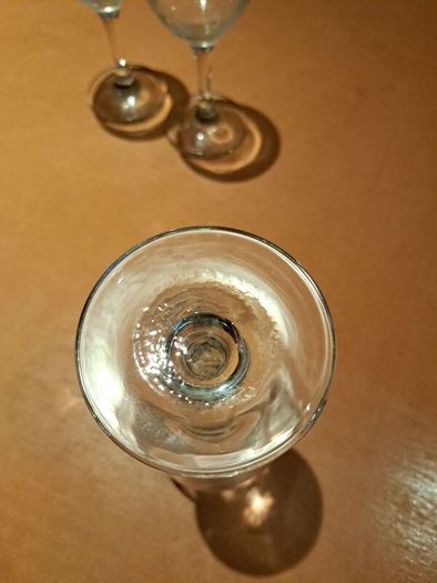 (NEW!) x11 Wine Glasses