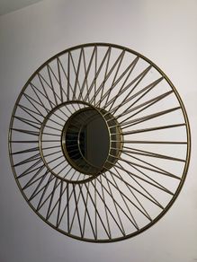 Gold mirror