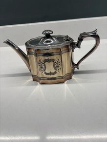 Silver-Plated Victorian Teapot with hinged lid