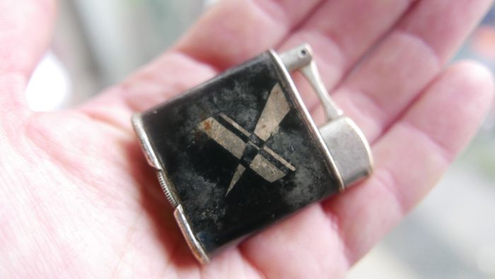 Vintage Lighter