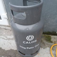 Patio gas bottle (half full)