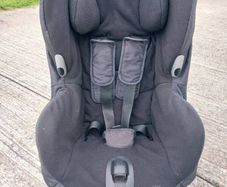 Maxi Cosi Axiss Car Seat