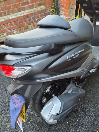 Suzuki Burgman 125ex
