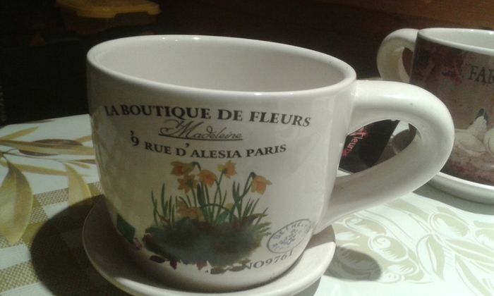 Kitchen Crockery.