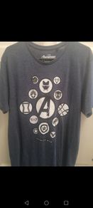 Avengers tee large