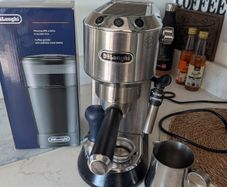 Delonghi Dedica Coffee Machine and Grinder