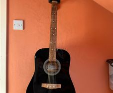 Rikter acoustic guitar