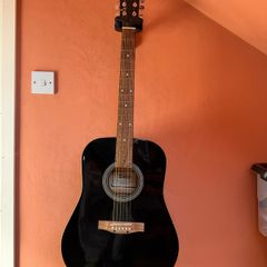 Rikter acoustic guitar