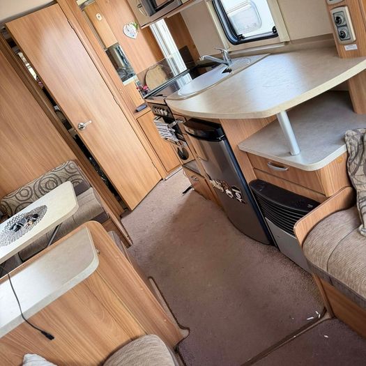 Caravan- Swift Challenger 530