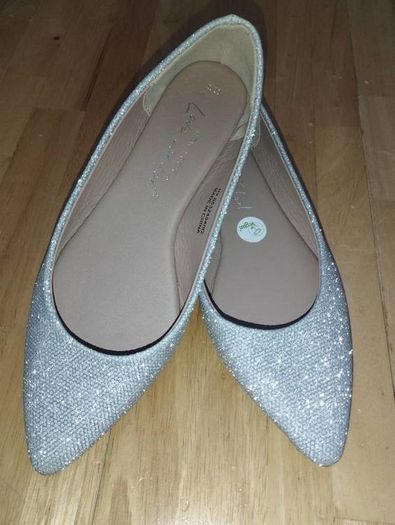 Sparkly evening shoes