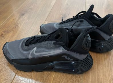 Nike 2090 Black & Charcoal Size 5