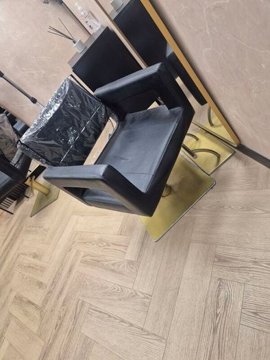salon chairs